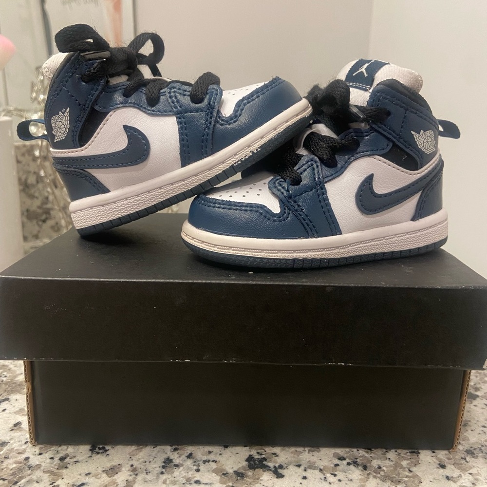 Jordan 1 Mid - Kids